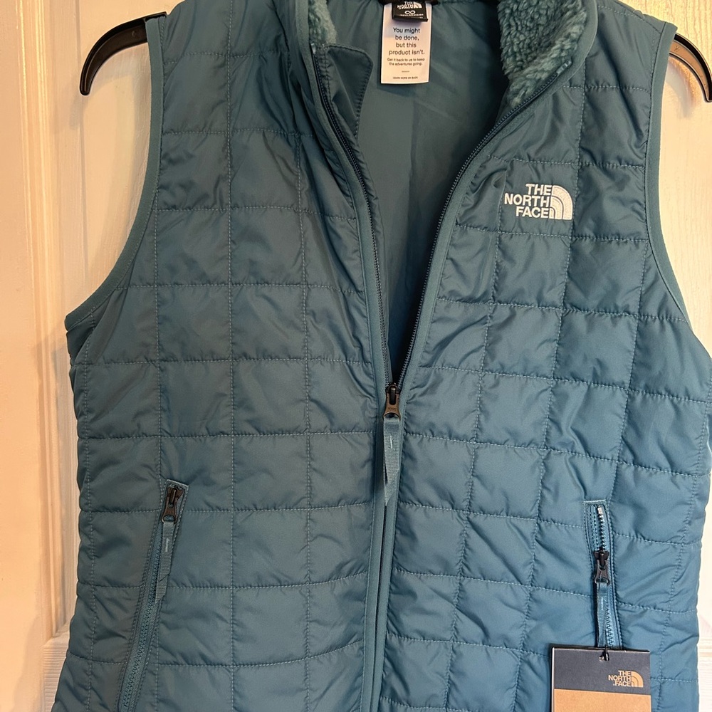 The North Face Junction Vest- Women’s size small - Picture 2 of 4
